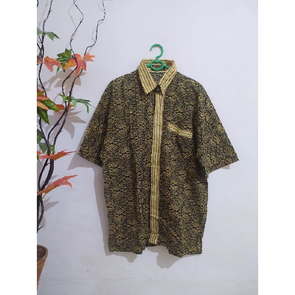 Kemeja Batik Mustard Pria Murah