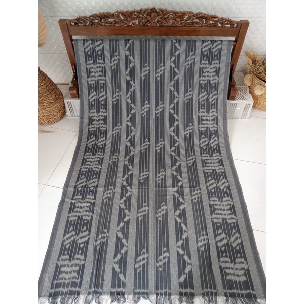 KAIN TENUN ETNIK NUSANTARA,KAIN TENUN BLANKET TRADISIONAL TROSO ANEKA ETNIK MOTIF WARNA ABU CANTIK P