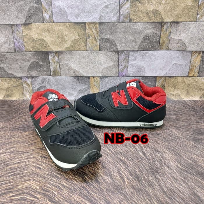 Sepatu Sekolah New Balance Anak Hitam Merah Murah - Sepatu Anak Sekolah Promo Sepatu Anak Cowo Cewe
