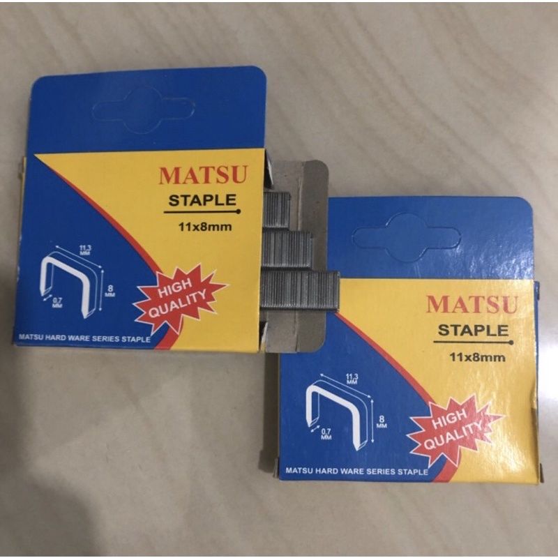

MATSU 8mm ( 1000pcs ) Anak hekter tembak. Staples 8mm. 1008 matsu 1.000pcs isi