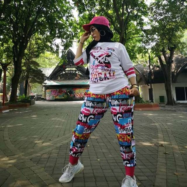 SXB EPIC COOL DREAM SHORTSLEEVE AND JOGGER