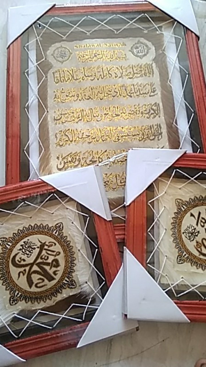 Hiasan Dinding Kaligrafi Motif Kitab Suci Pajangan Dinding Ruang Tamu Decor Walpaper Kamar Wall Gird