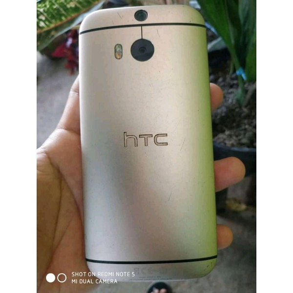 HTC ONE M8