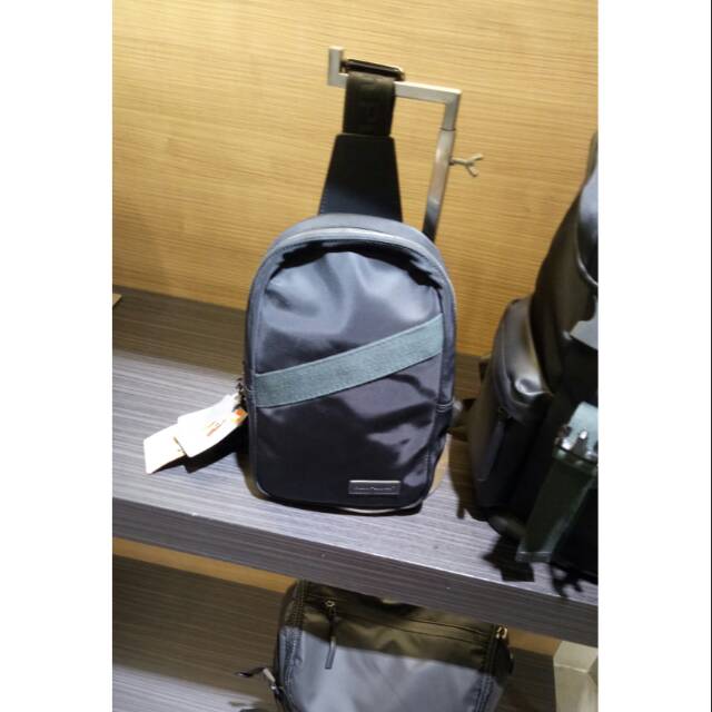 Sling Chest Parasut Mini Bag Hush Puppies