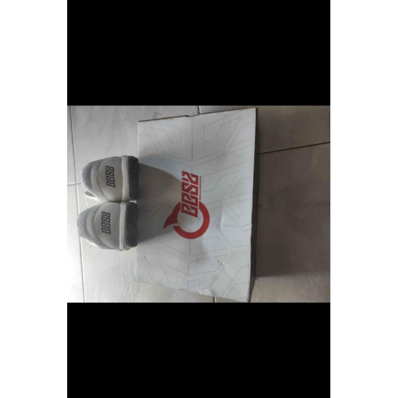 Sepatu Futsal Ortuseight Marvelous BBS2