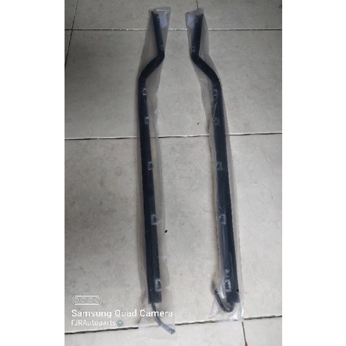 Weather Strip / Pelipit Karet Kaca SUZUKI VITARA ESCUDO SIDEKICK lengkap dengan klip