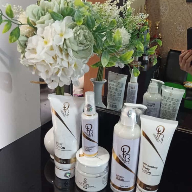 PAKET BADAN PRADISKIN GLOW