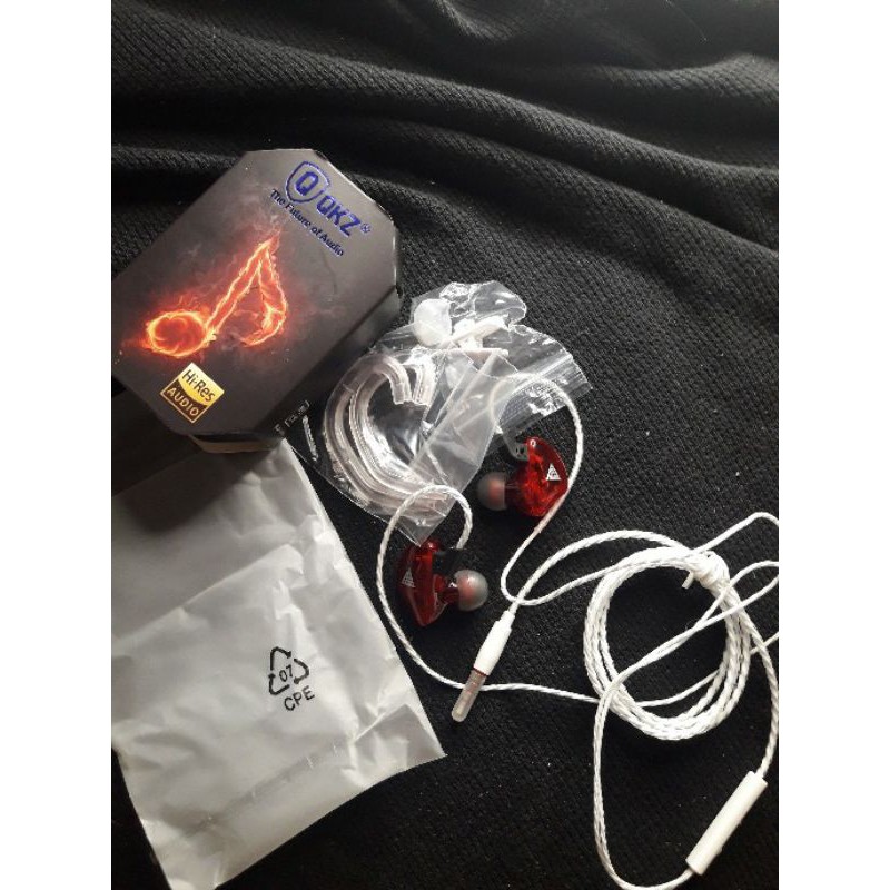 headset earphone qkz ck5 original. stereo bass sound