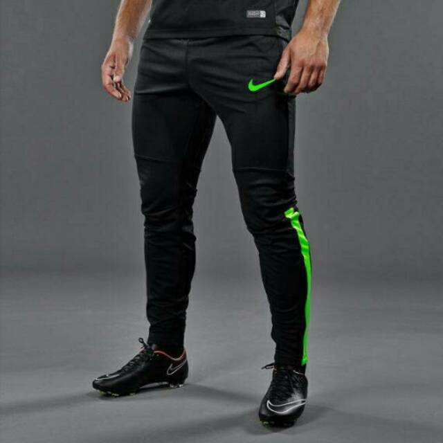 Training Sweatpants Strike tech Trackpants List Hijau