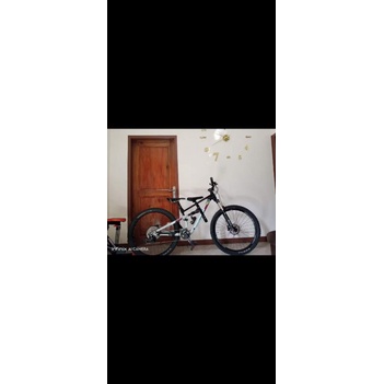 frame siskiu d7 27.5 UK s