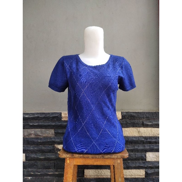 Preloved - Blouse Rajut Lengan Pendek "Vino Rouge"