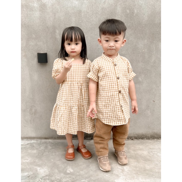 Yobebee Kemeja Katun Kotak Tangan Pendek Anak Laki Laki Usia 2 4 6 8 10 12 Tahun Baju Atasan Kids Motif Plaid Shirt Boy Model Casual Formal Kemeja Kerah Chiangi Anak Cowok Baju Anak Couple Kakak Adik