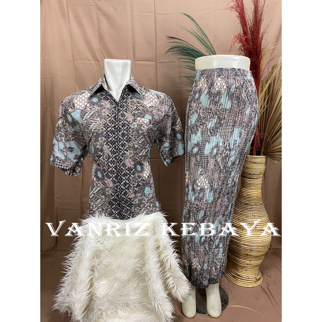 BATIK COUPLE / BAJU BATIK COUPLE LENGAN PENDEK/ BATIK SET / BATIK LENGAN PENDEK / BATIK COUPLE ROK PLISKET / ROK PLISKET BATIK COUPLE