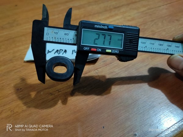 KARET BODI BODY GROMET OVAL BESAR TEBAL