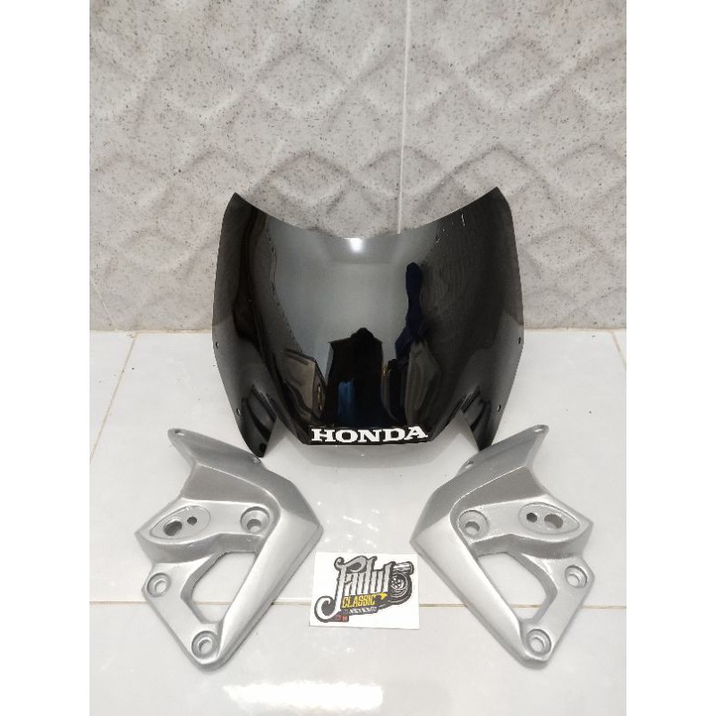 Visor dan Kupingan tiger revo tirev lampu megapro