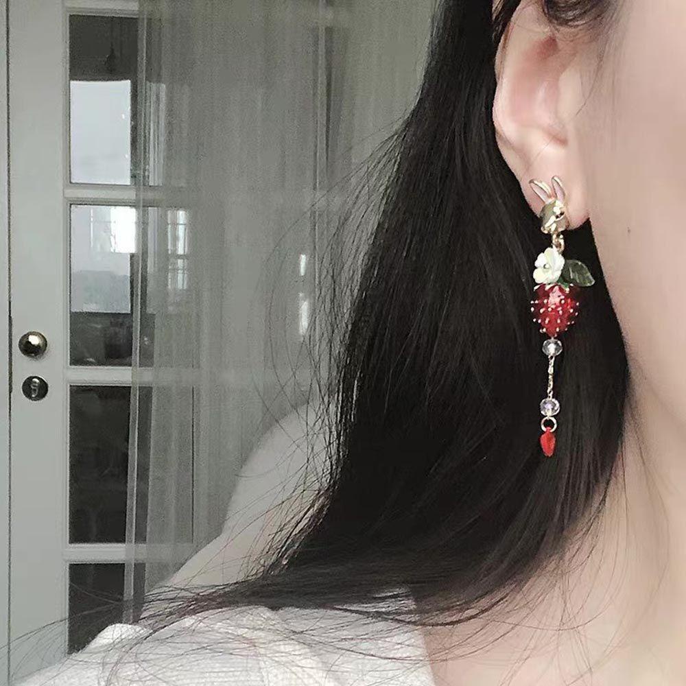 NEEDWAY Wanita Anting Menjuntai Manis Vintage Asimetris Untuk Perempuan Strawberry Drop Earrings