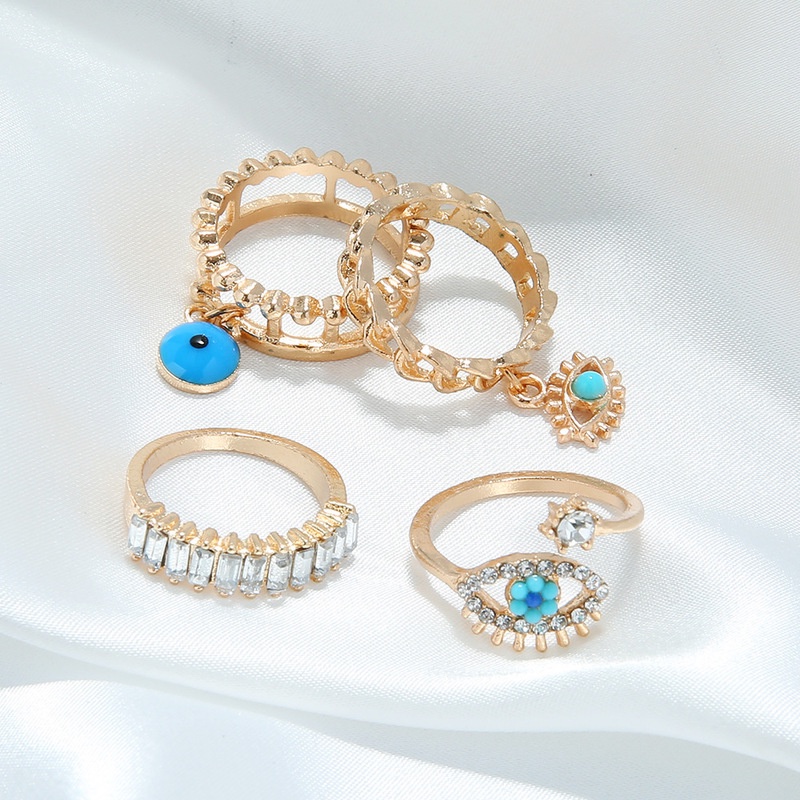 4pcs / Set Cincin Jari Wanita Desain Mata Iblis Hias Kristal Gaya Vintage / Simple Untuk Pesta / Hadiah