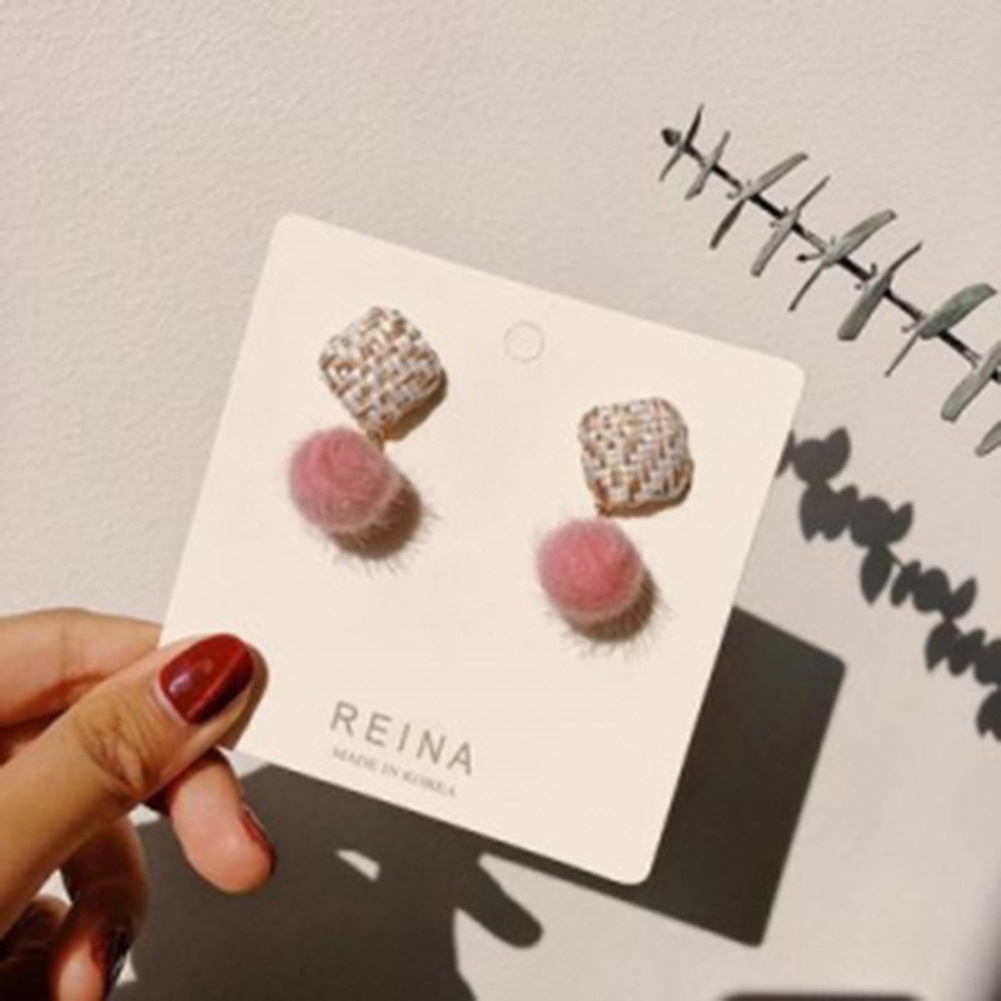 Hu Hu Hu Hu Hu Alat Bantu Pasang Kacamata♡ Anting Tusuk Gantung Wanita Desain Persegi Hias Pompom Untuk Pestahadiah