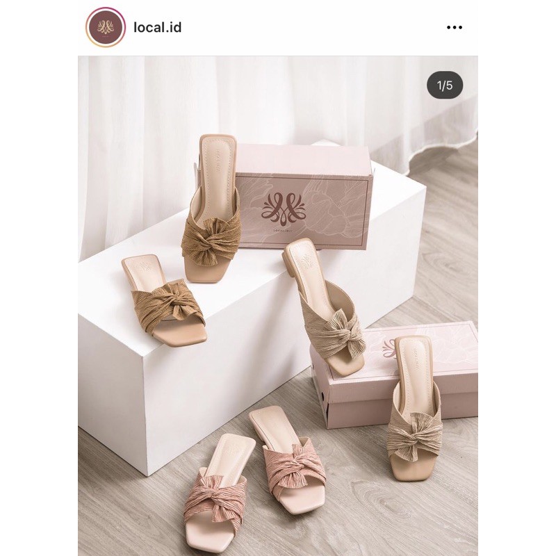 Elle Sendal by Local id
