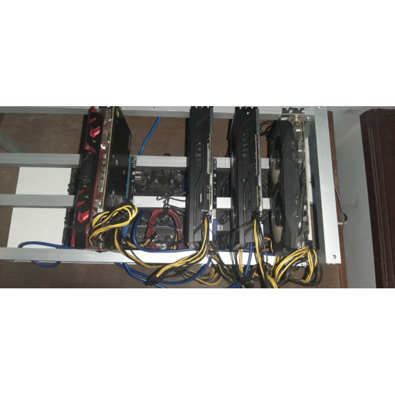 MINING SET 4 VGA RX 580 8GB SECOND