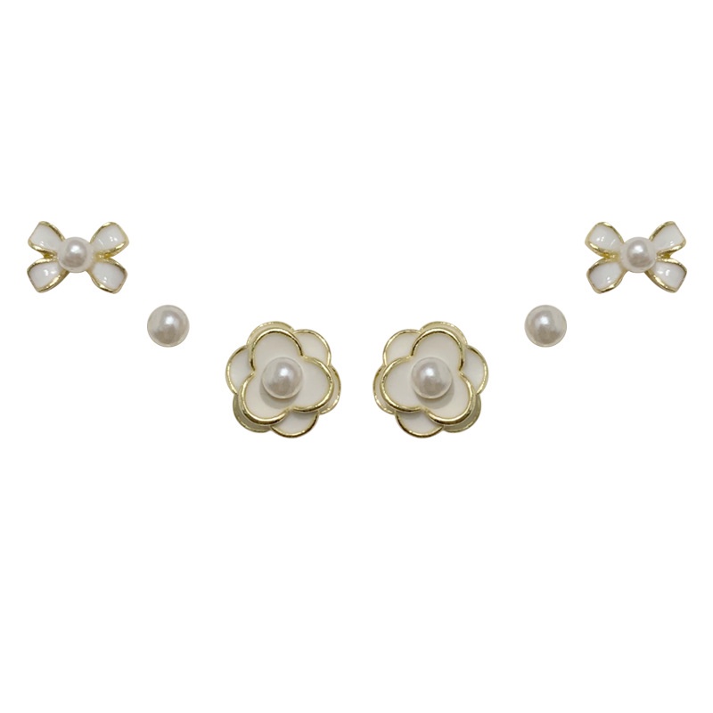 Set Anting Tusuk Bentuk Bunga Camellia Aksen Mutiara Imitasi Untuk Wanita