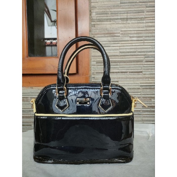 Preloved Tas Pauls Boutique Navy Mini Size Mentel Patent Leather Second Seken