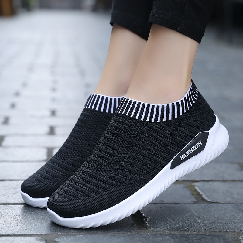 QINGSHUI Kualitas Tinggi Sepatu Wanita. Bernapas Sepatu Lari Wanita Socks Sepatu Kets Sepatu Fashion Wanita Terbaru Wanita Sepatu Flat Slip-on Wanita Sepatu Hiking Wanita