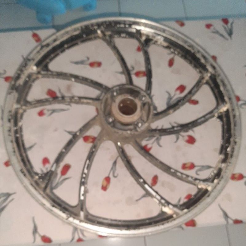 velg cefiro depan ring 17 yamaha