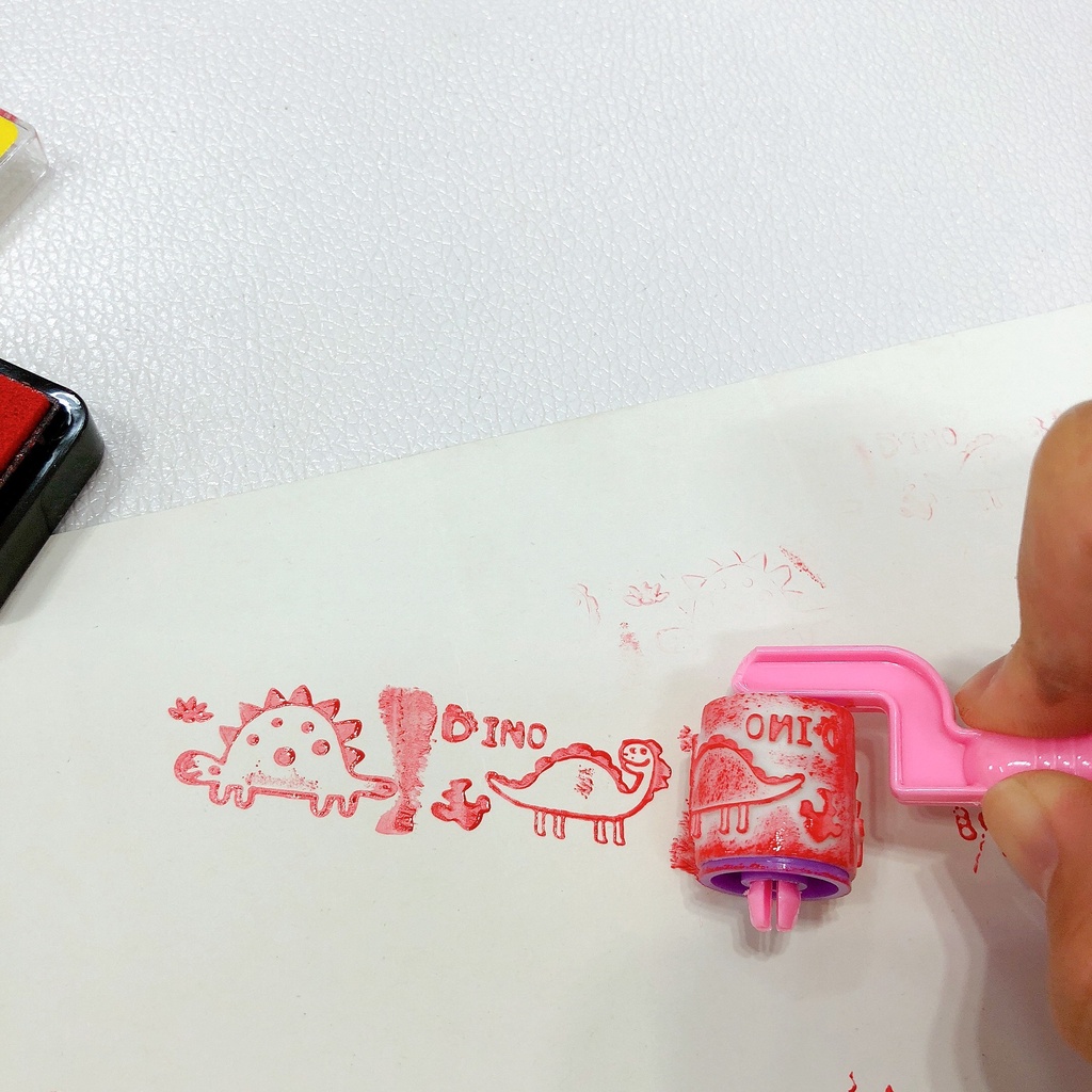 [1KG 28PCS] Kiddikiddo Stempel Roll Mainan Anak Karakter Roller Stamp Lucu Mainan Edukasi Handle Wheel Seal
