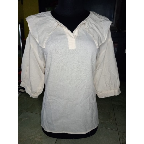 PRELOVED BLOUSE BROKEN WHITE KAWAI MURAH SAILORMOON