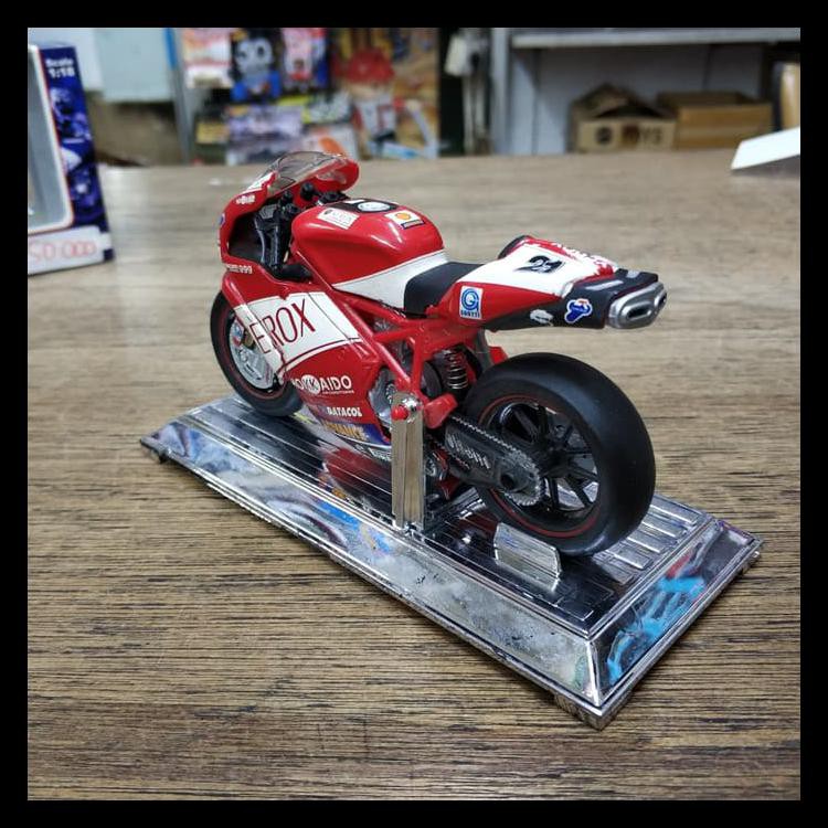 Miniatur Motor Saico Motogp Ducati Terbaik