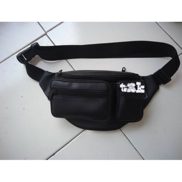 Waist bag pincang kulit