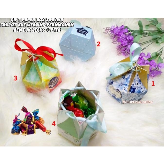 

50PCS SPESIAL LEBARAN PAPER BOX HAMPERS KOTAK KADO FREE PITA WEDDING DSG54546WE