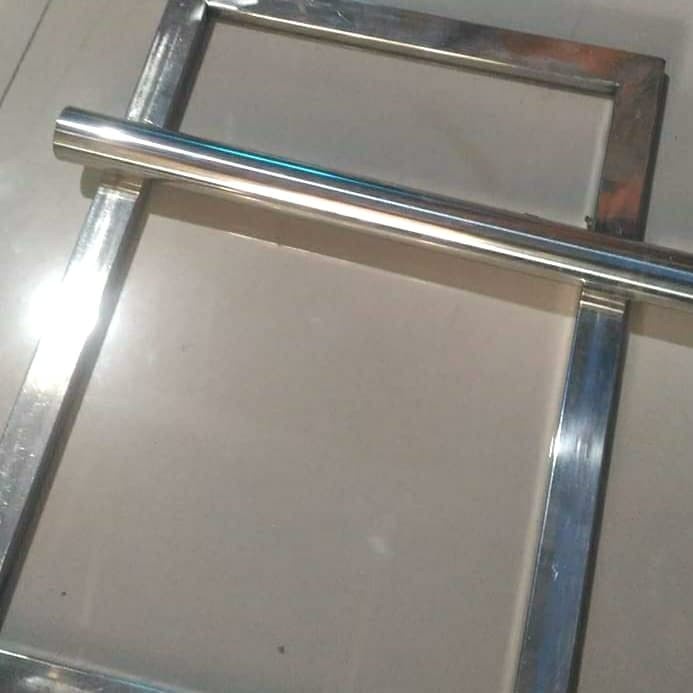 

Jualan Penggaris Kue Kering / Penggaris Pastry Stainless Bonus Rollpin Promo