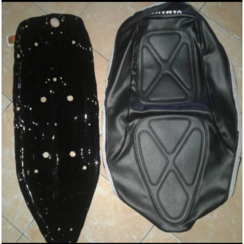 TermurahPlat plus cover kulit jok motor yamaha V80 robot