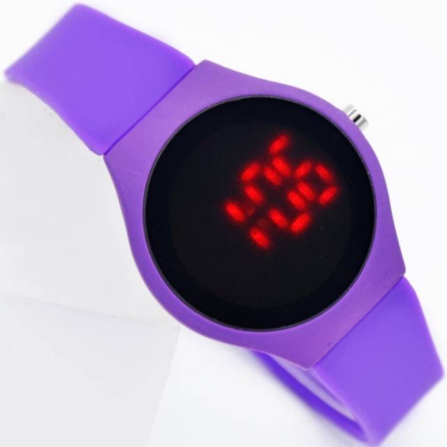 Jam Tangan Pria/Wanita Kasual LED Digital Strap Rubber LD-13