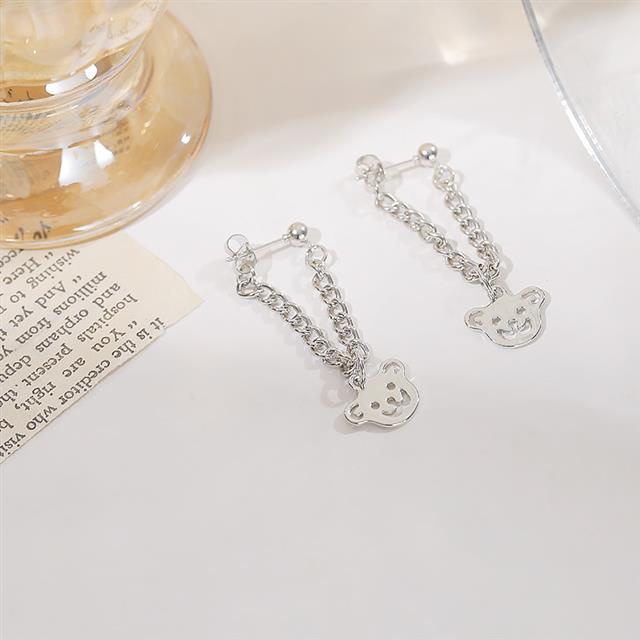 Korea Dongdaemun retro Panda Desain Fashion peri kecil lucu rantai bear anting-anting Korea gaya chi