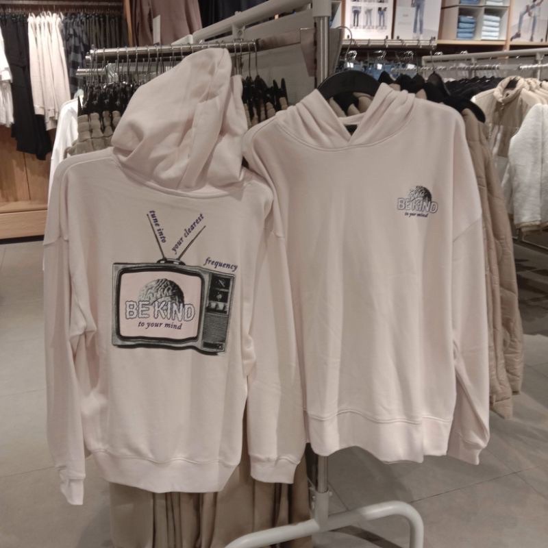 Hoodie H&amp;M Be Kind To Your Mind