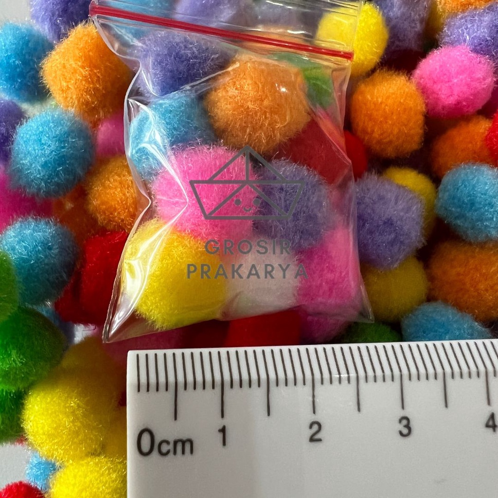 Pompom Aksesoris Warna Warni Ukuran 10mm 1 Plastik Isi 10pcs Bahan Kerajinan Tangan Anting Bando Gantungan Kunci Dekorasi Aksesoris Keychain Accessories Good Quality Crafting Perlengkapan Kesenian Art Grosir Prakarya Malang