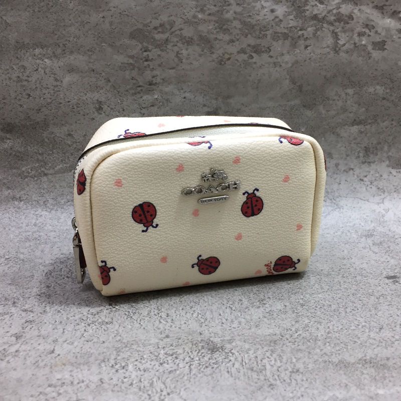 READY STOCK Tas Kosmetik Coach Ori//Tas Kosmetik Import//Cosmetic Bag Mini//Tas Make up