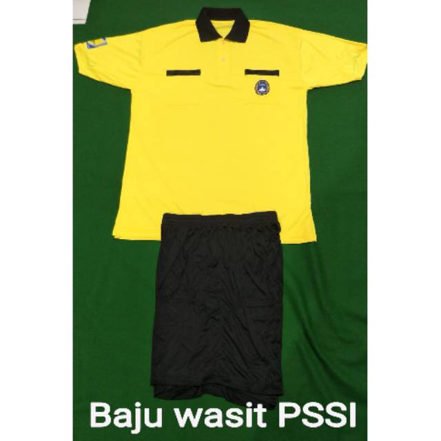 Setelan baju wasit PSSI