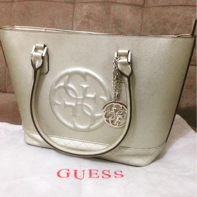 Tas Guess Carry Wear Original 100%
