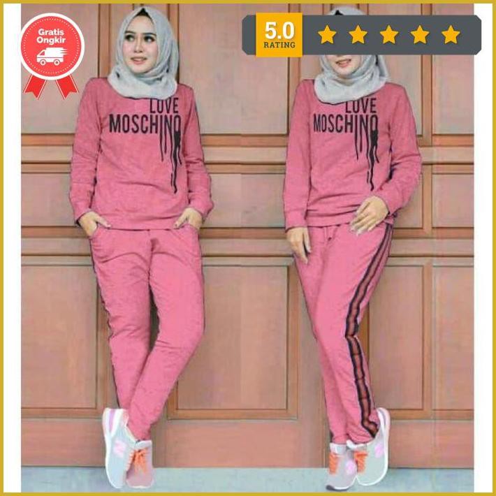 Stelan Training Moschinnoo/Baju Senam Muslim/Stelan Olahraga Muslim - M Free Ongkir
