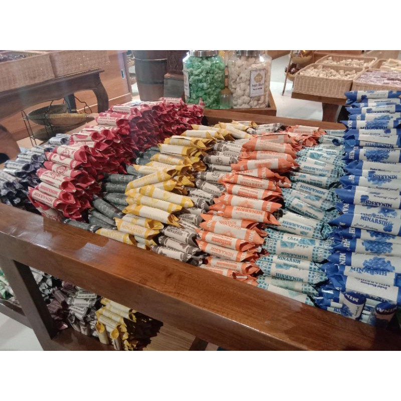 

Dodol Minarsih Special Aneka Rasa /Kg