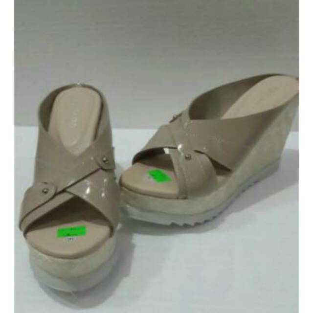 SENDAL WEDGES WANITA ERCADA / SENDAL WANITA / SENDAL PESTA