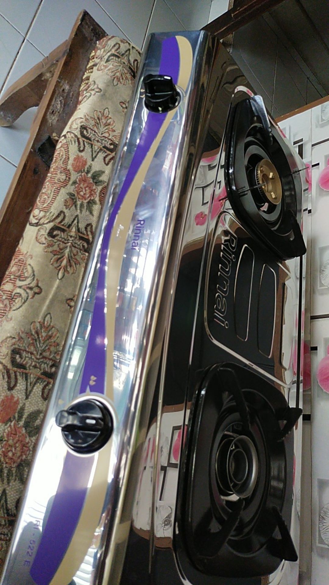Kompor Gas Rinnai 522e 2 Tungku Bodi Bahan Stanles Steel Anti Karat