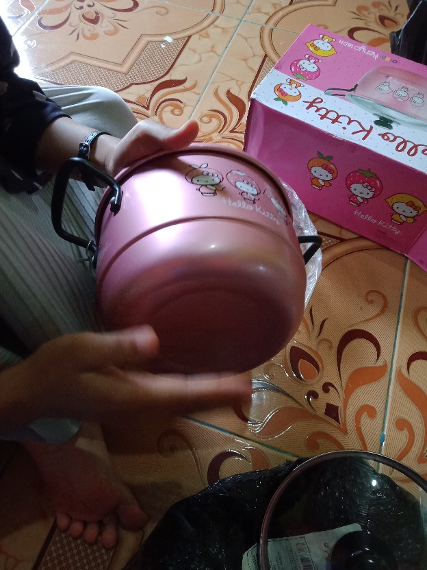 Panci Kukus Maspion Hello Kitty Tutup Kaca 18 Dh - Pink