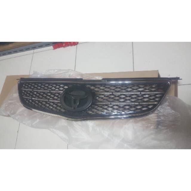 Grill Vios 2003-2005 Gen 1