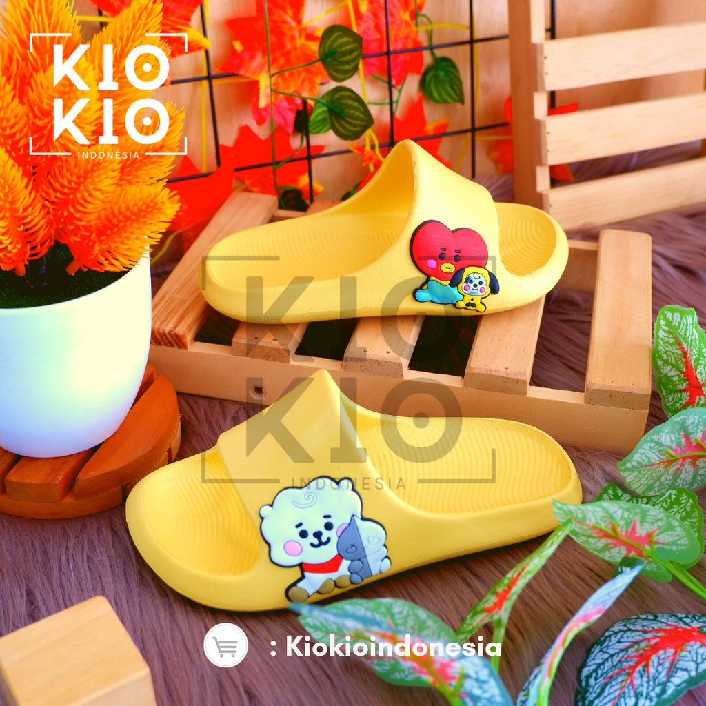 Sandal Slop Anak-Anak Karakter Bts Viral / Sendal Slop New Model Anti Licin Ringan dan Nyaman