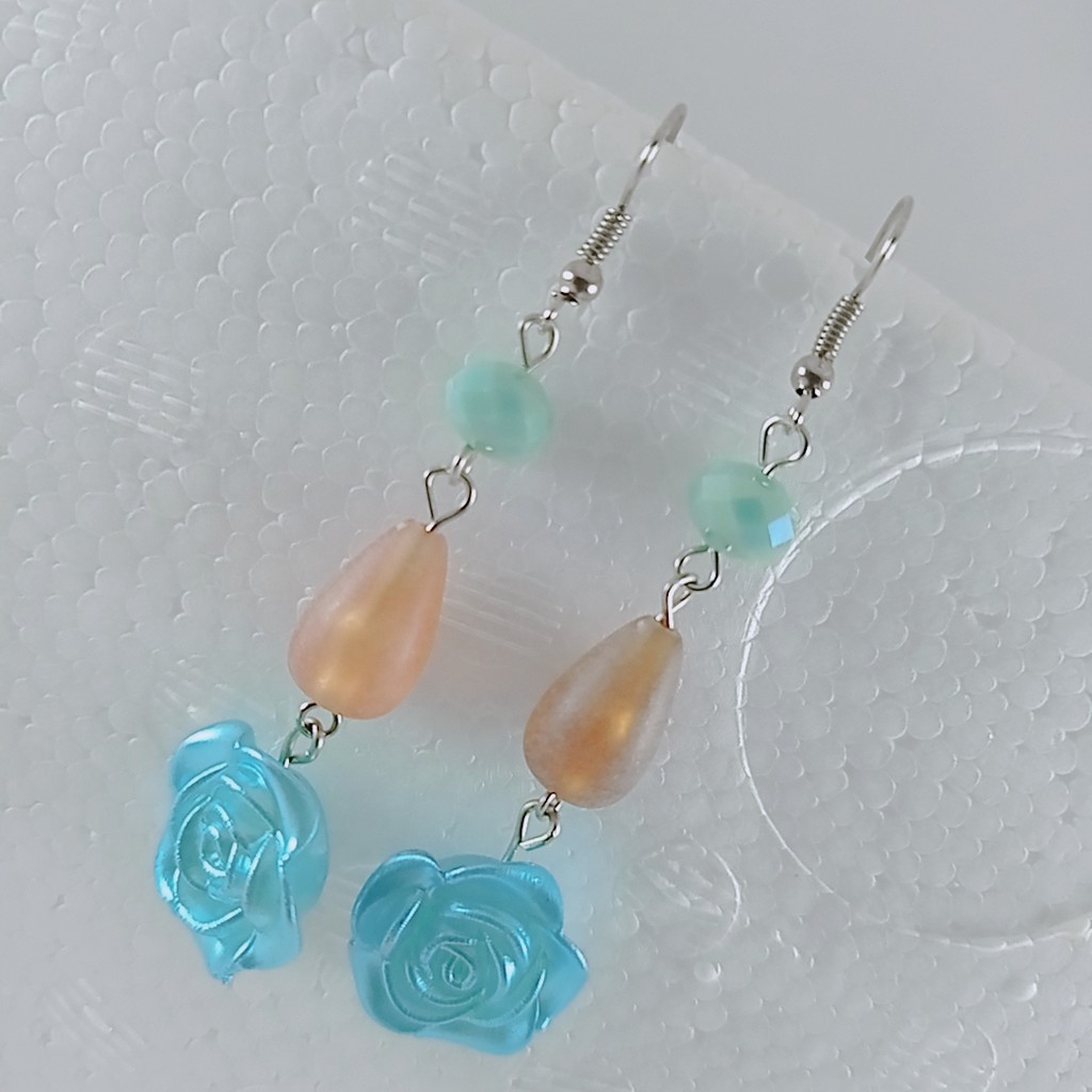 Handamde Anting Korea/ Anting RESIN CUTE  EARRING-ANTING MAWAR RESIN